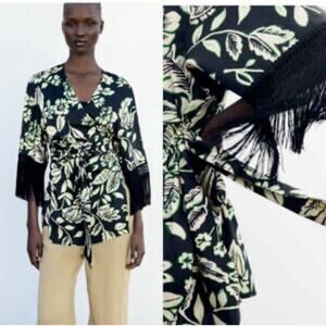Zara Fringe Printed Kimono Floral Jacket Size XS/ Small
